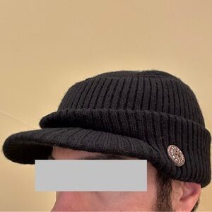 Black Ribbed & Brimmed Knit Cap